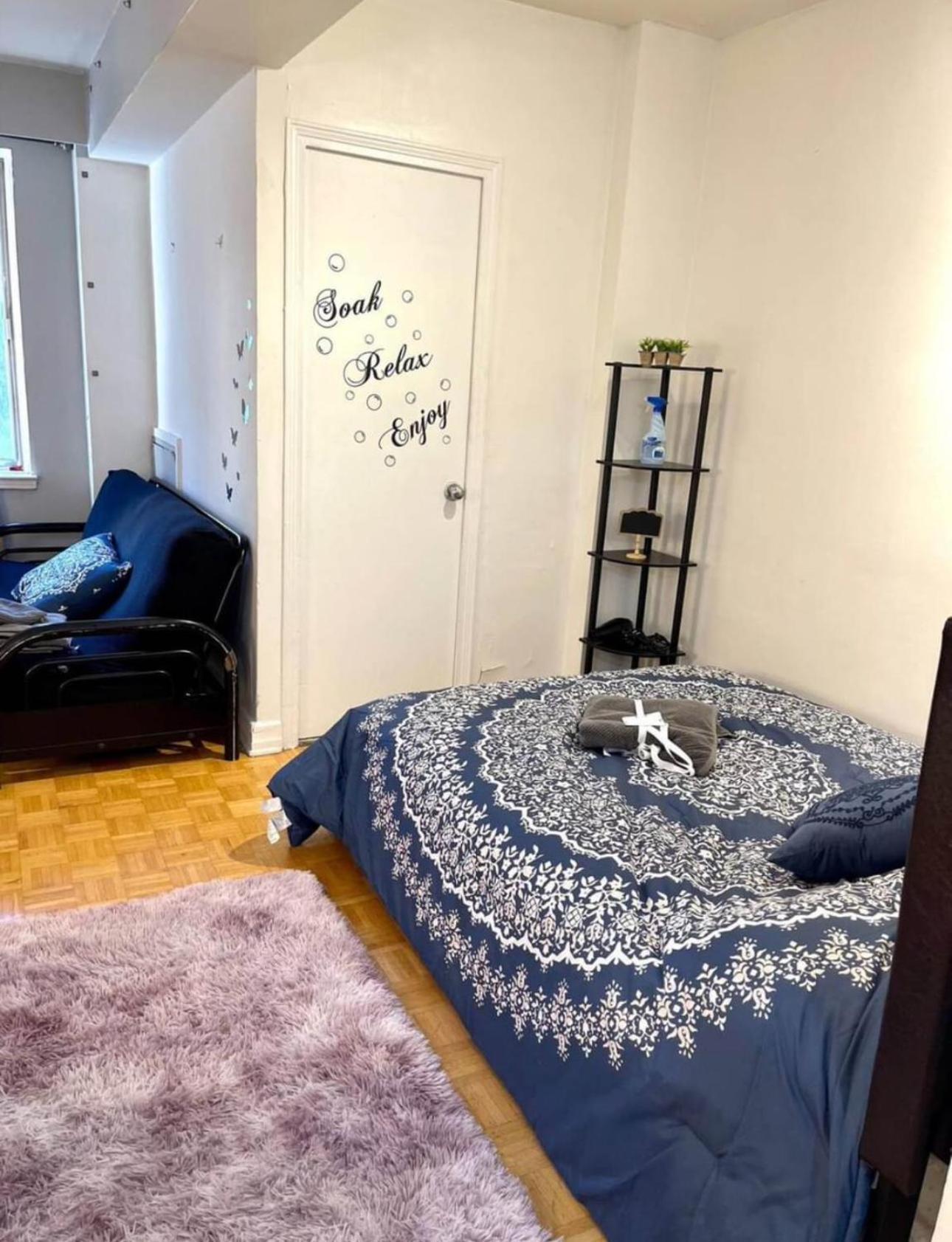 Appartamento Affordable Cuttie 4 Persons 2 Beds In Downtown Montréal Esterno foto